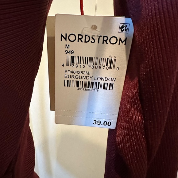 NWT Open Edit Burgundy London Wrap Front, Long Sleeve, Cropped Shirt SZ Medium - Picture 3 of 4